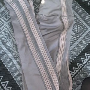 Lululemon 28 in